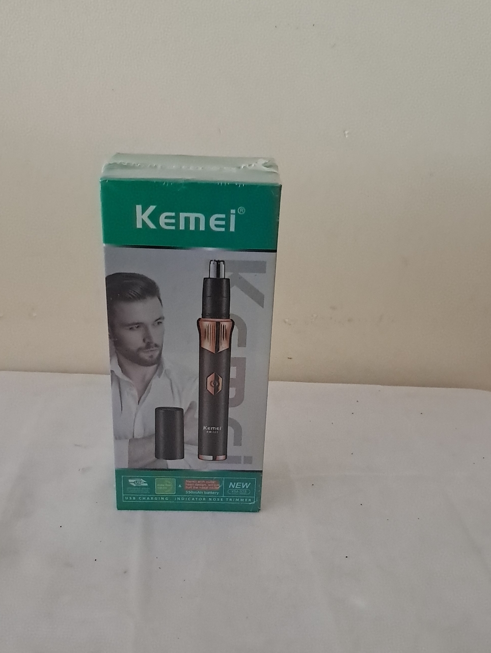 Men’s Nose & Ear Trimmer - Black with Rose Gold Accents